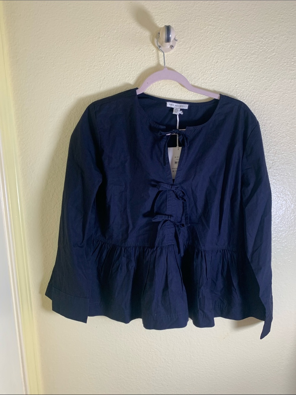 NWT FREE ASSEMBLY Navy Tie-Front Peplum Top, Size M